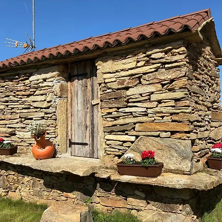A Casiña Do Rieiro Сasa de vacaciones